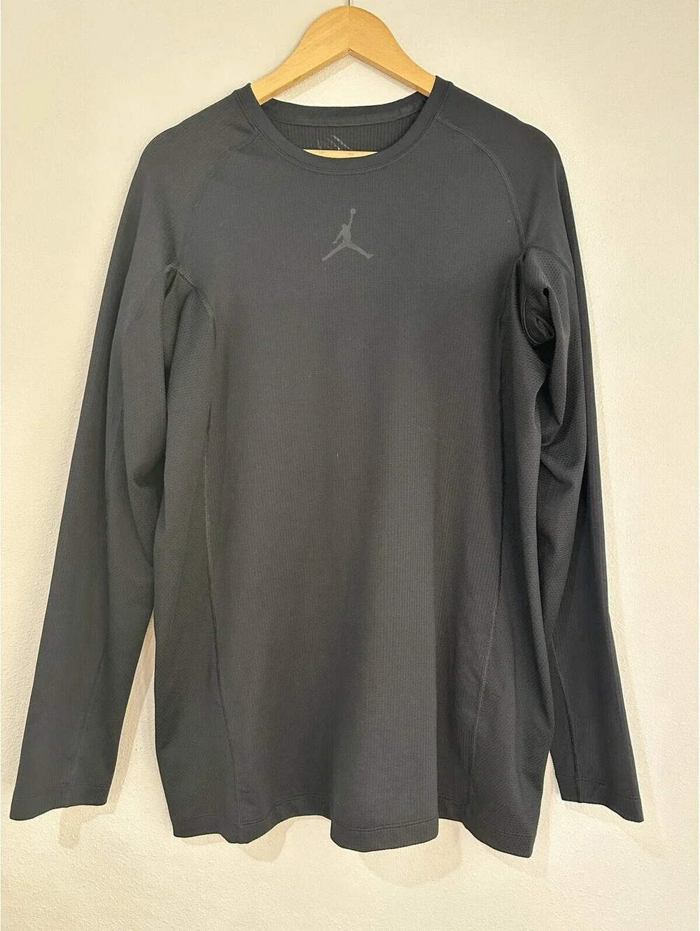 Jordan Training Dri Fit Long Sleeve For Sports, Training OrCasual Wear.  Black L